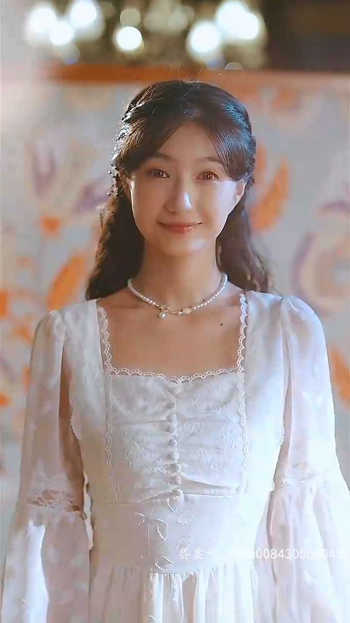 掉馬后，總裁傻妻颯爆了(全集)